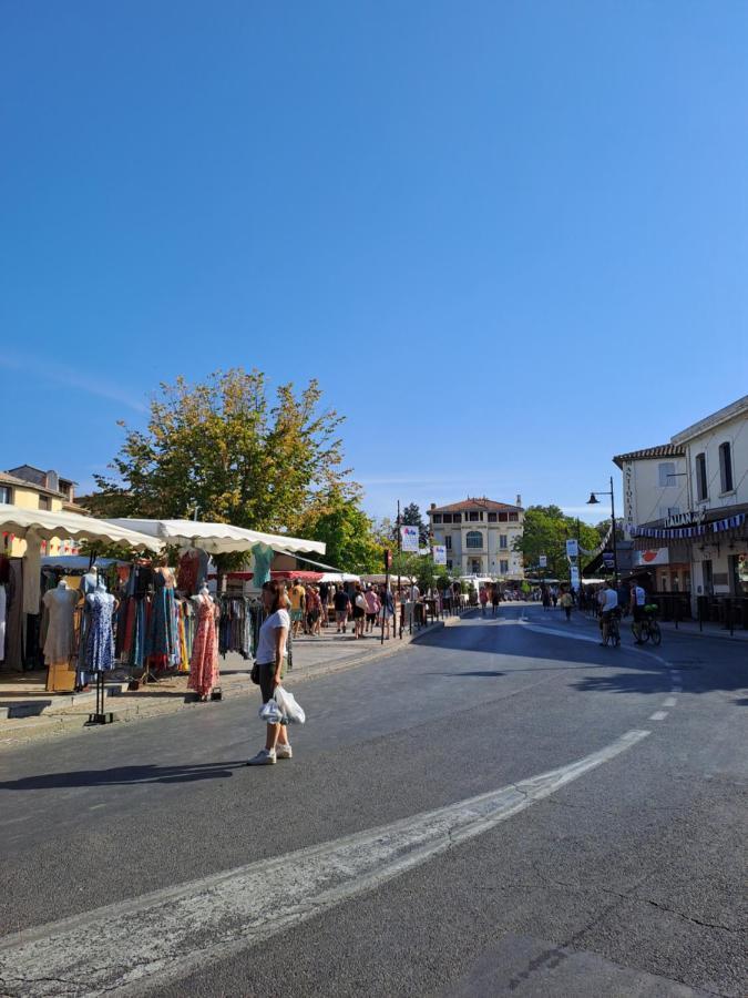 T2 A 2Min Du Centre +Parking Lejlighed LʼIsle-sur-la-Sorgue Eksteriør billede
