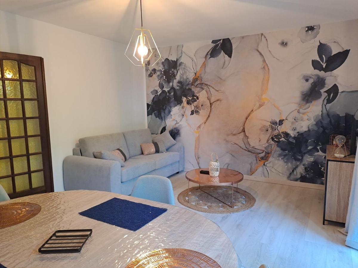 T2 A 2Min Du Centre +Parking Lejlighed LʼIsle-sur-la-Sorgue Eksteriør billede